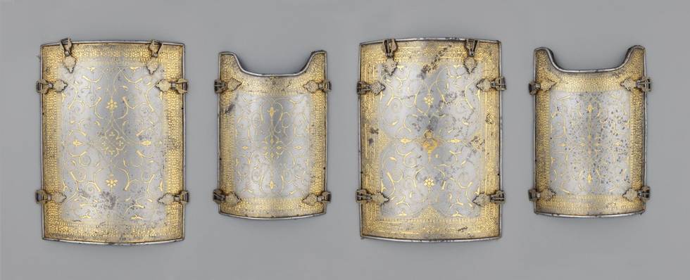 Cuirass bearing a portrait of Guru Nanak full