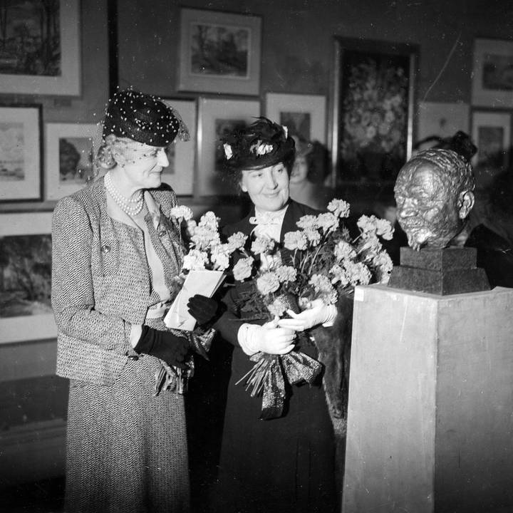 Churchill’s Wife: Clementine and Her Extraordinary Unsung Role