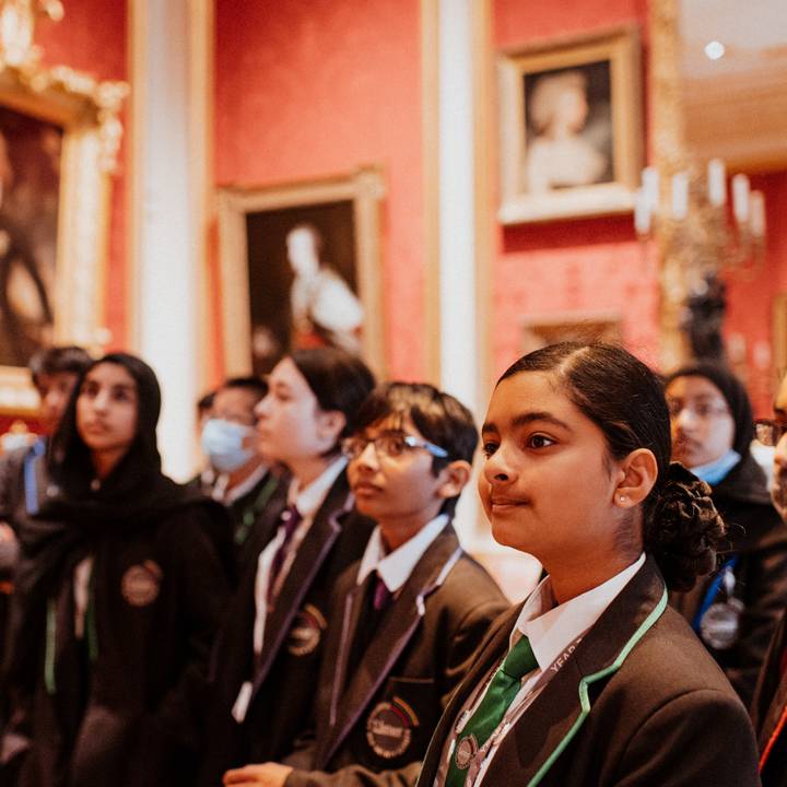 A school class in the museum